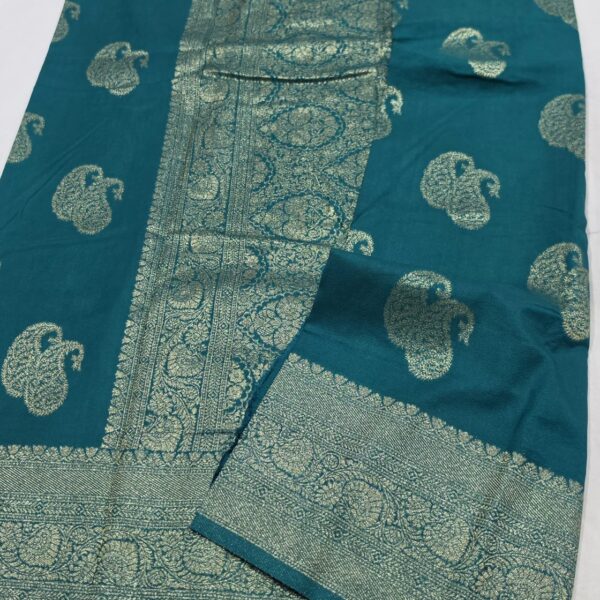 Premium Khadi Georgette Self Colour Saree – Elegant Ethnic Wear for Women